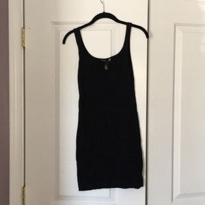 Black basic dress